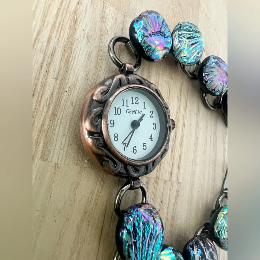 Geneva ladies dichroic glass bracelet watch NEW BATTERY